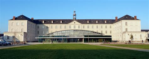 As part of our commitment to provide the best possible quality of service to our international partners and students, we are proud to present our new website in english. File:Institution Mongazon - Angers - 20110119.jpg ...