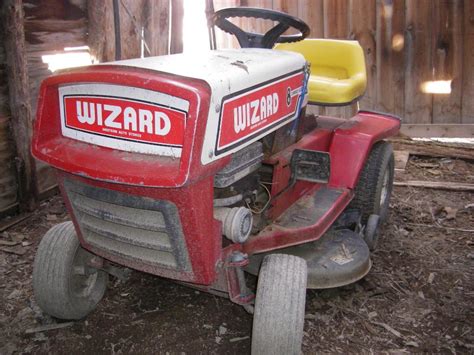 Western Auto Wizard 8 The Friendliest Tractor