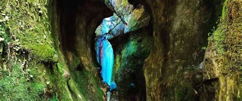 Bcs Sombrio Beach Has A Secret Cave With A Gorgeous