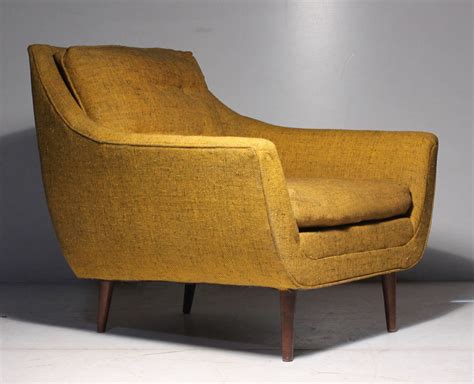 A danish modern lounge chair designed by poul jensen for selig, manufactured, circa 1960s, with cushioned back and seat in black, against 'z' frame in rich toned teak. Danish Modern Vintage Lounge Chair Attrib Selig Milo ...