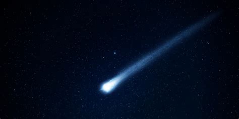 This Record Breaking Comet Tail Is Over 1 Billion Kilometers Long
