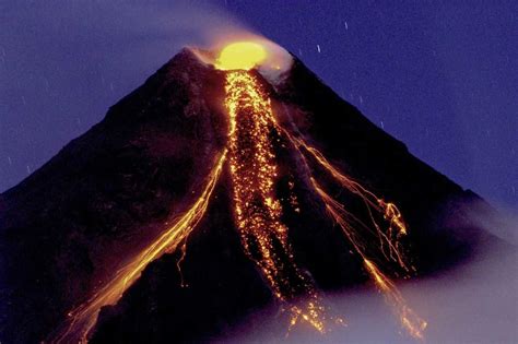 La Destructiva Erupción Del Volcán Mayon Fotografiada Desde El Espacio