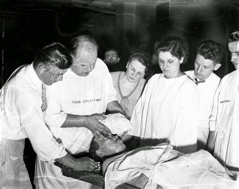 John dillinger and his bride had no income, so the couple moved into the house on dillinger's john dillinger took the prosecutor's advice and the courts went hahaha sucker and gave him 10 to 20. Story of the Notorious John Dillinger in the 1930s Through ...