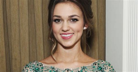 Sadie Robertson Of “duck Dynasty” Makes A Big Announcement For Her Fans Rare