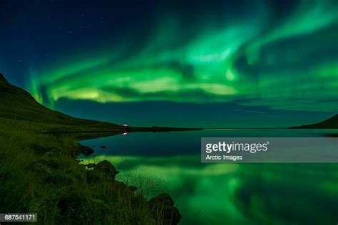 Kirkjufell Iceland Aurora Borealis Photos And Premium High Res Pictures