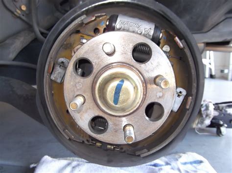 Changing Rear Drum Brakes Honda Civic