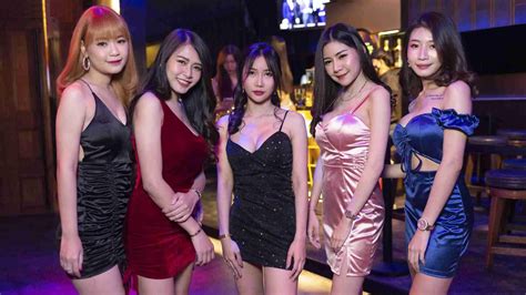 8 Best Luxury Gentlemen Clubs In Bangkok In 2023