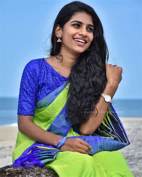 Pin By Sreenadh Rallapalli On Kerala Beauty Saree Fashion Sari