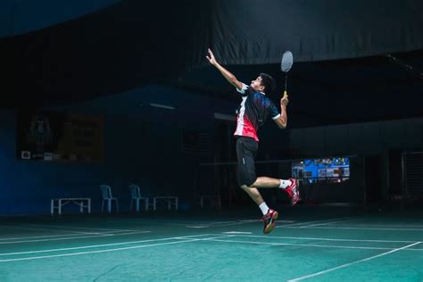 Badminton Jump Smash Training 4 Tips To Boost Your Skills