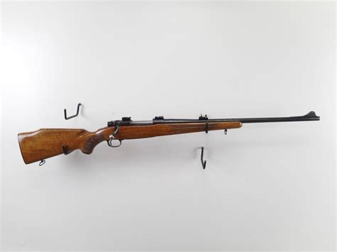 Winchester Model 70 Caliber 30 06 Sprg Switzers Auction