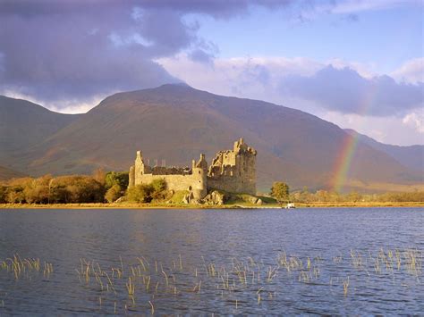 Highland Castles Of Scotland Kilchurn Castle And Loch Awe Highlands