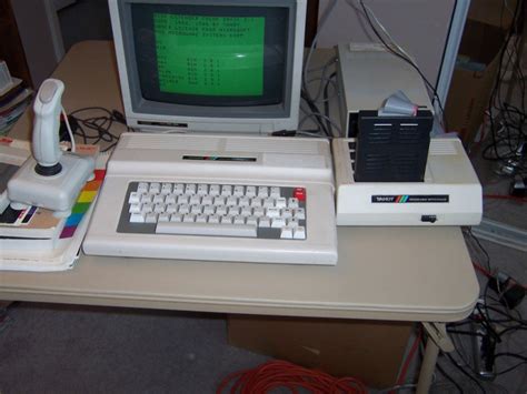 Vintage Tandy Color Computer 3