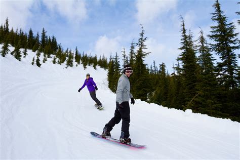 The Best Ski And Snowboard Resorts In Oregon Evo