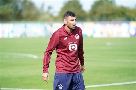 Burak yılmaz'ın çin liginde attığı tüm goller burak yılmaz (d. Lille signs experienced Turkish striker Yılmaz on free ...