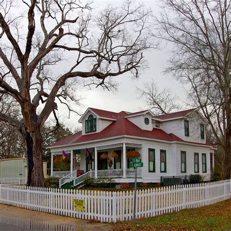 Jefferson Tx Bandb Old Houses Bed And Breakfast House Styles