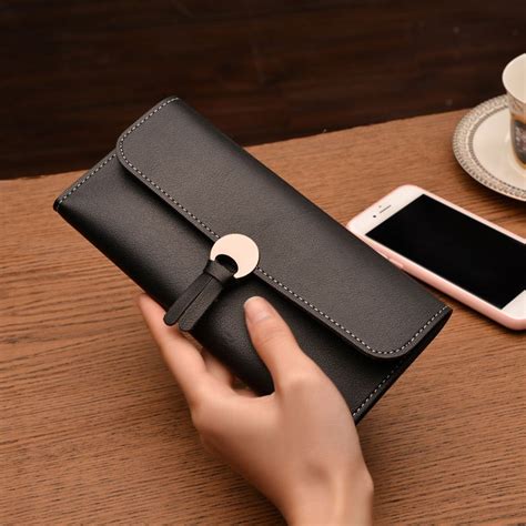 You've probably been shopping at walmart for years, but maybe you've just realized that they have their own credit card. Mancro - Wallet for Women Leather Slim Clutch Long Designer foldable Ladies Credit Card Holder ...