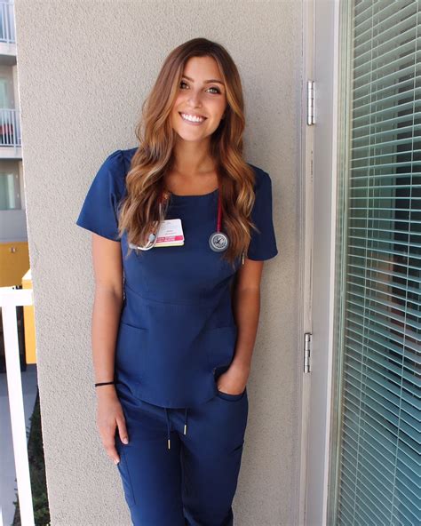 pinterest baddiebecky21 bex ♎️ scrub style medical outfit nurse outfit scrubs