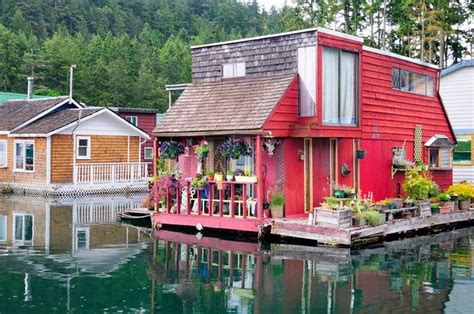 Float Home Maple Bay Cowichan Valley Vancouver Island Bc