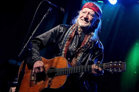 Willie Nelson Cancels Upcoming Tour Dates Due To 