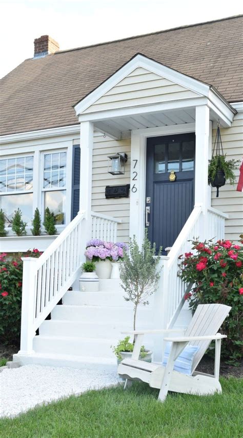 Curb Appeal Diy Details Nesting With Grace Cape Cod House Exterior