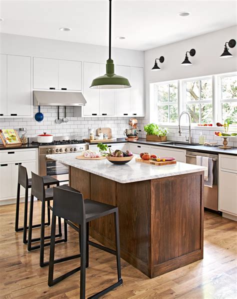 Browse 2,075 large kitchen island ideas on houzz. 22 Contrasting Kitchen Island Ideas for a Stand-Out Space ...