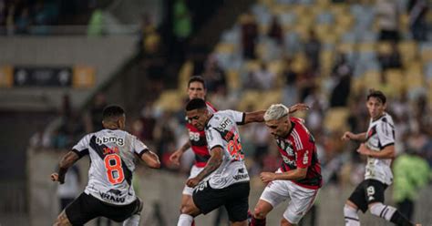 Clássico dos Milhões Vasco tenta frear série negativa contra o Flamengo