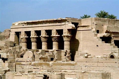 Dendera Temple Complex Temple Of Hathor Crystalinks