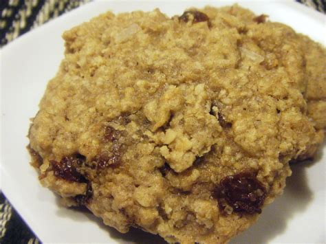 They were way to puffy for oatmeal cookies in my opinion. west side baker: Oatmeal "Orange Molasses" Raisin Cookies