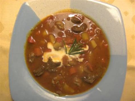 Suppen Gulaschsuppe Rezept mit Bild