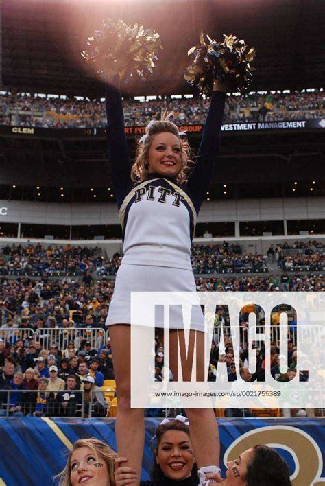 November 7th 2015 Pitt Cheerleaders During The Notre Dame Vs Pitt