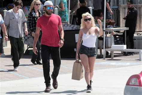Bradley Cooper Spotted Grocery Shopping With Co Star Lady Gaga Page Six
