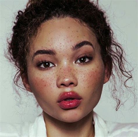 Mixed Model Black Beauty Asian Red Lips Curly Hair Freckles Model Cute