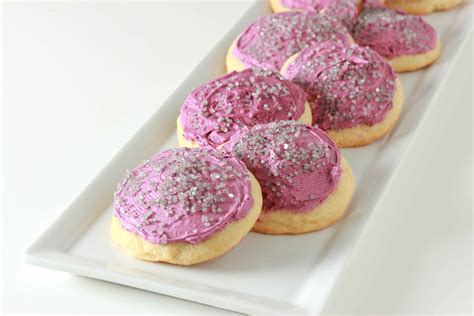 Frosted Vanilla Sugar Cookies Cookie Recipes Unique Unique Cookies