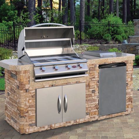 10 Unexpected Ways To Transform Your Backyard Outdoor Kitchen Design
