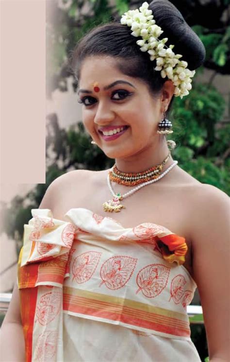 Pin By Presana Narayanan On The Malayalee World Desi Beauty Most Beautiful Indian Actress