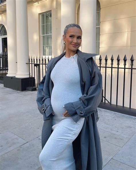 pregnant molly mae hague cradles bump as she teases new plt project metro news
