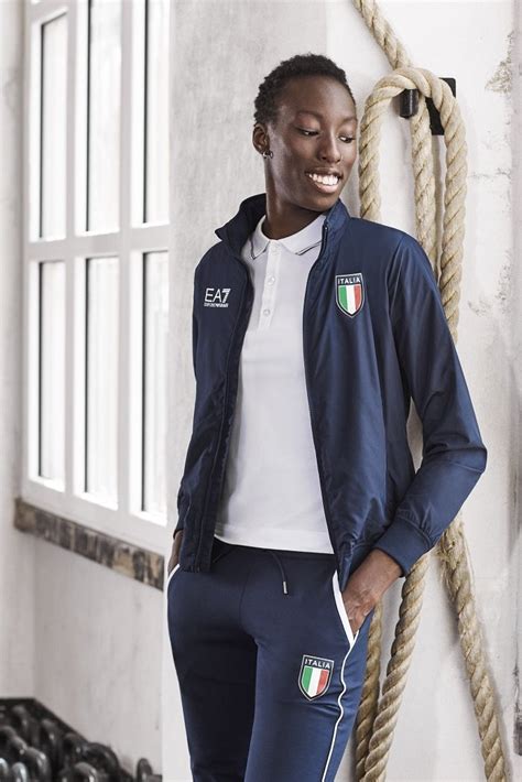 Siamo molto lieti di comunicare che la nostra ex concittadina, la campionessa di pallavolo paola egonu è stata scelta per tenere il vessillo con i cinque cerchi venerdì prossimo 23 luglio 2021, nell'evento che dà il via alle olimpiadi di tokyo 2020. Storie di donne. Paola Egonu, una regina alla corte del ...