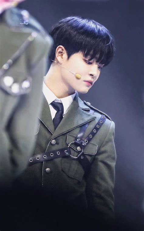Treasure 13 preview image moment 'begin'. Treasure Park Ji Hoon 2020 - trendskita