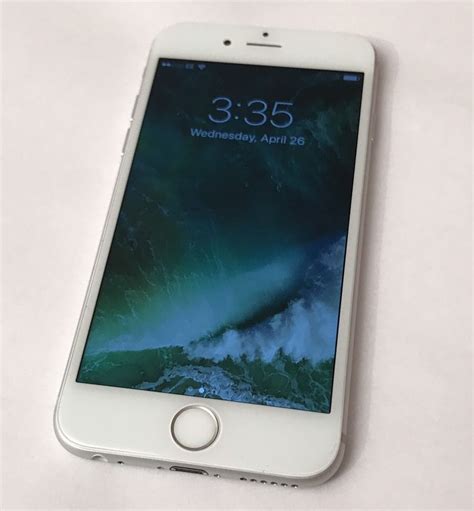 Apple Iphone 6 64gb Silver Unlocked Smartphone Grade A Iphone