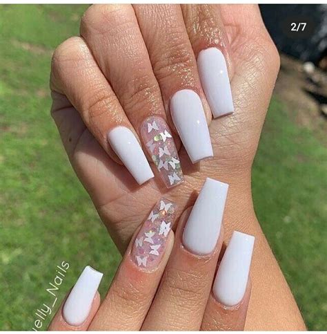White Crystal Nail Art For 2020 In 2021 Crystal Nails Simple Nails