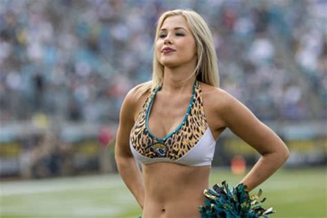 30 Of The Hottest Nfl Cheerleaders That Ever Graced The Football Field