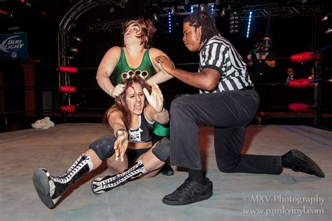 Angrymarkette Newsfeed The Latest In Womens Wrestling