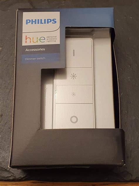 How To Fix The Red Light On A Philips Hue Dimmer Switch