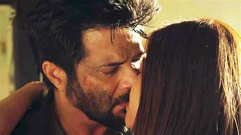 anil kapoor s hot kiss with surveen chawla in 24 season 2 youtube