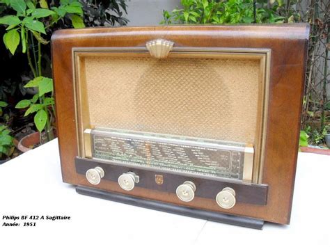 Collectionneur De Tsf Et Radio Philips Modèle Bf 412 A Sagittaire