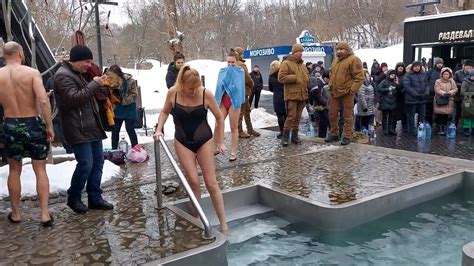 ICE HOLE BATHING 00 COLD WATER SWIMMING WINTER EPIPHANY BAPTISM 2023