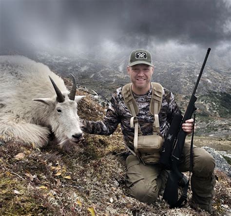 British Columbia Mountain Goat Hunting Photos North River Outfitting