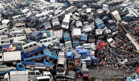 China Graveyard Where Thousands Of Carsbikes Are Scrapped To Cut