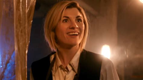 Doctor Whos Jodie Whittaker Literally Breaks The Glass Ceiling Nerdist