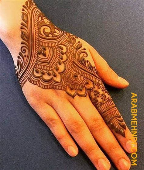A Henna Tattoo On Someones Hand